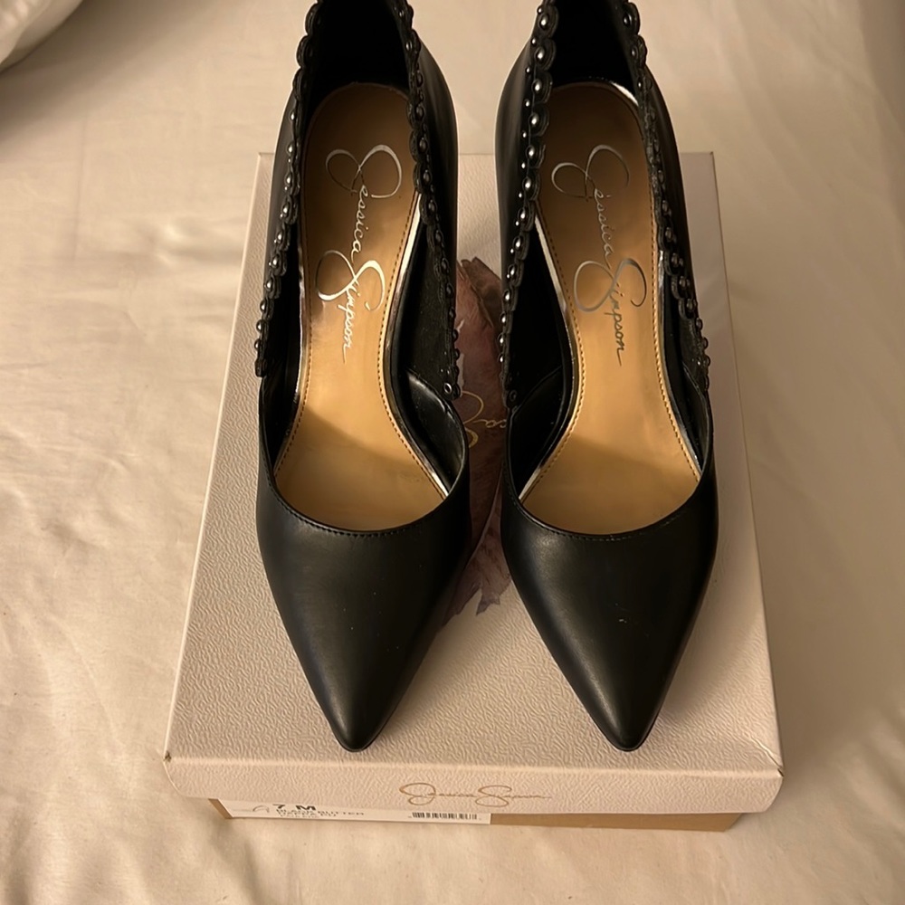 Jessica Simpson Paulene Stiletto in size 7